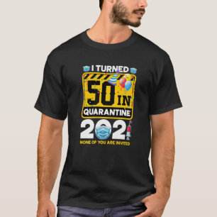 Camiseta Quinientos Años Cumplí 50 Años En Cuarenta