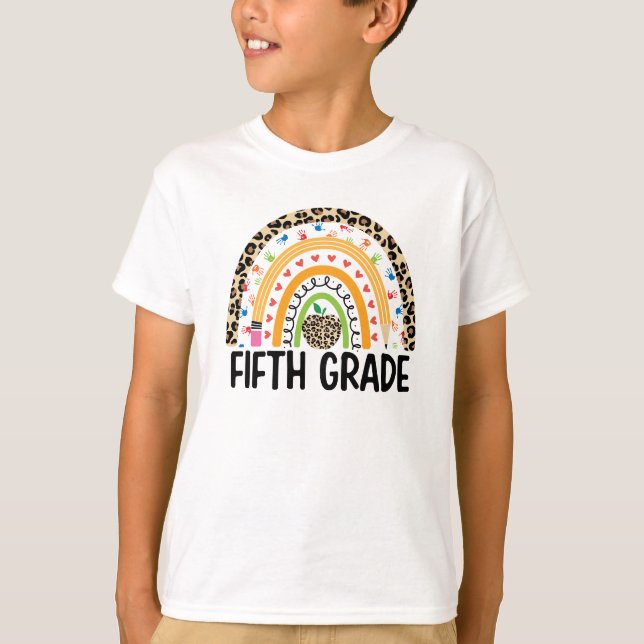 Camiseta Quinto curso de arco iris colorido (Anverso)