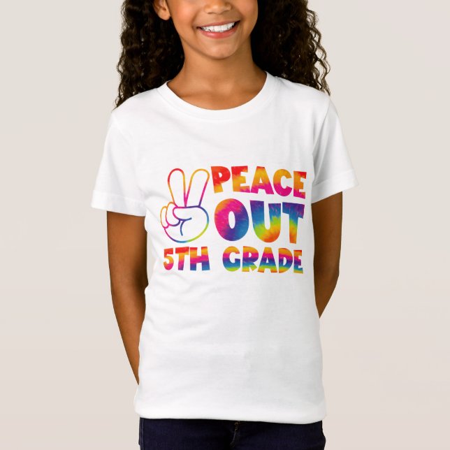 Camiseta Quinto Grado de tinte de amarre del día pasado 5º  (Anverso)
