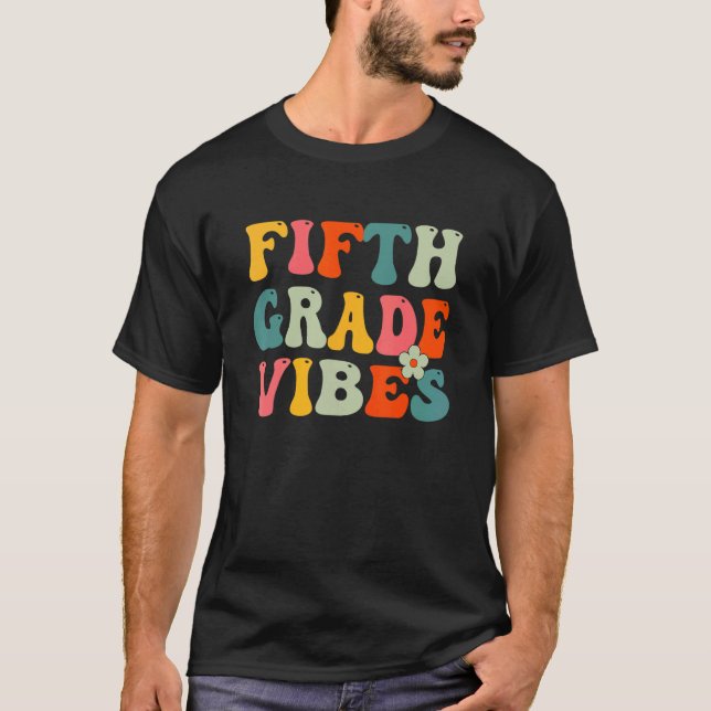 Camiseta Quinto grado Vibes profesora de quinto grado de vu (Anverso)