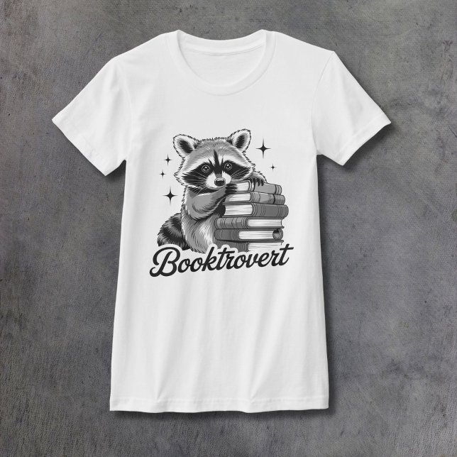 Camiseta Raccoon Booktrovert Women's Fitted (Subido por el creador)
