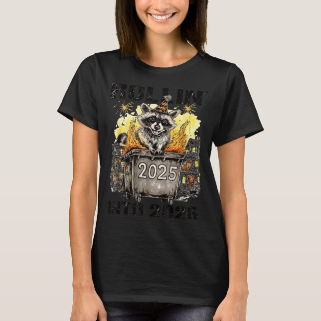 Camiseta Raccoon Rolling Into 2026 Happy New Year 2026 Funn (Anverso)