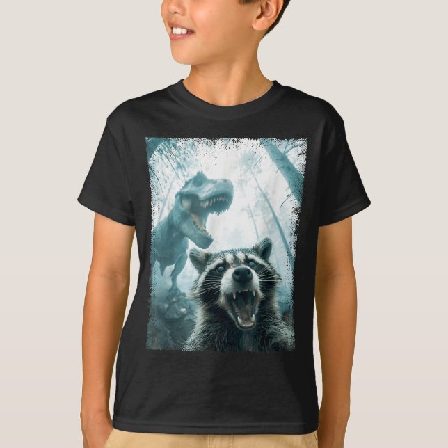 Camiseta Raccoon Selfie With Tyrannosaurus T Rex Adventure  (Anverso)