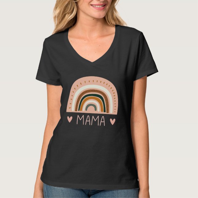 Camiseta Rainbow Mama V Neck  Boho Style Teacher for Mom (Anverso)