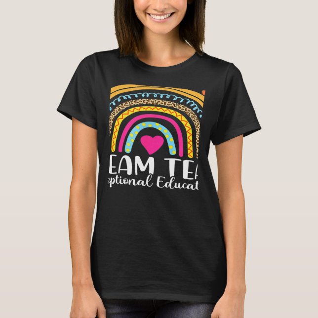 Camiseta Rainbow Pencil Dream Exceptional Education Team SP (Anverso)