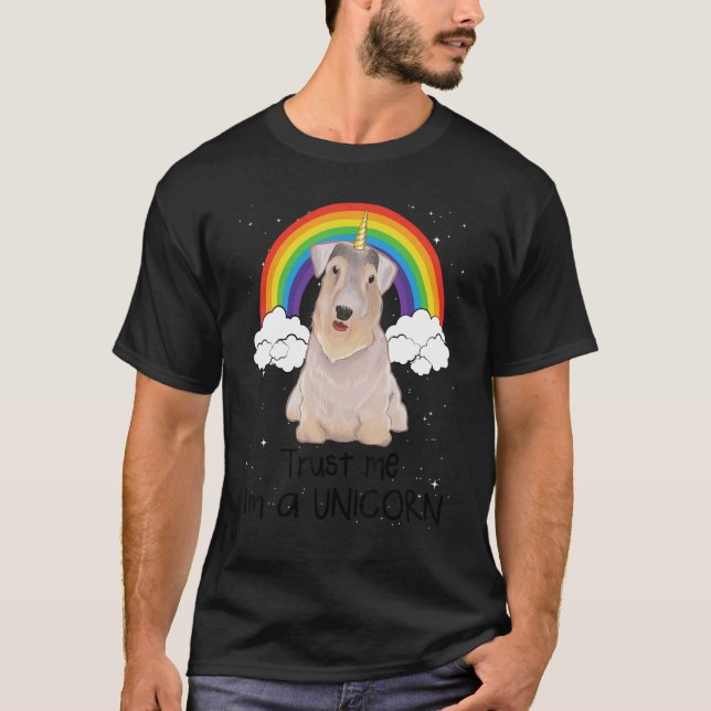 Camiseta Rainbow Sealyham Terrier Créanme, soy un unicornio (Anverso)