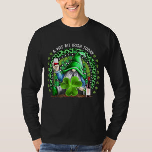 Camiseta Rainbow St Patrick's Day Irish Gnome Bebe vino Sh