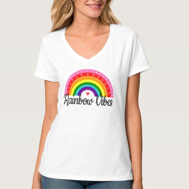 Camiseta Rainbow Vibes (Anverso)