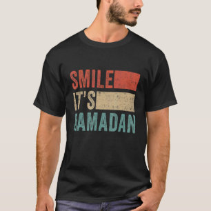 Camiseta Ramadan Mubarak Kareem sonríe su Ramadán