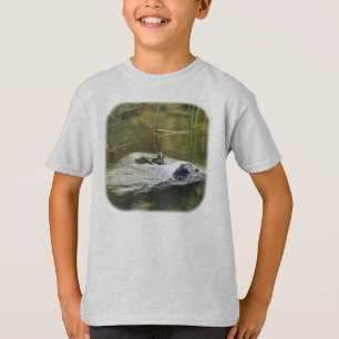 Camiseta Rana Bullfrog En Rock In Pond Nature