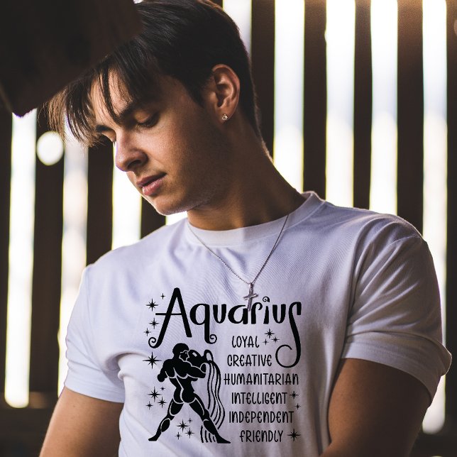 Camiseta Rasgos de personalidad del Rótulo Zodiaco Aquarius (Subido por el creador)