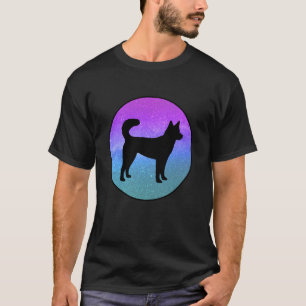Camiseta Raza de perro Kai Ken Perro Silueta Espacio Galaxi