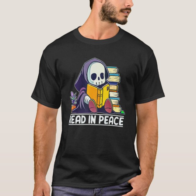 Camiseta Read In Peace Skeleton Couch Chilling Cat (Anverso)