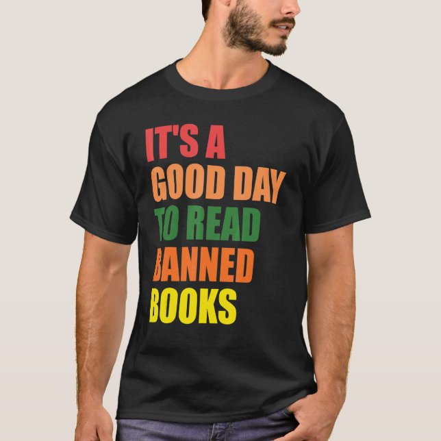 Camiseta Reader It's A Good Day To Read Banned Books Bookwo (Anverso)