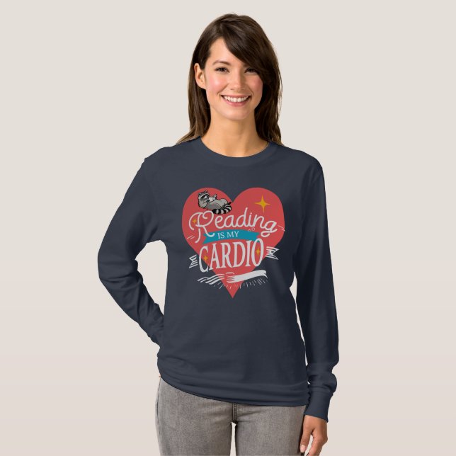 Camiseta Reading is My Cardio Red Heart Raccoon (Anverso completo)