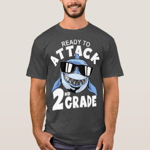 Camiseta Ready to Attack 2nd Grade SharkFirst Day Back To S