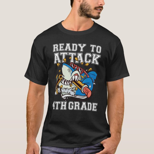 Camiseta Ready To Attack 4th Grade Boys Shark  Back To Scho (Anverso)