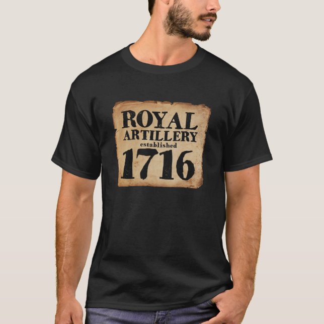 Camiseta real 1716 del pergamino de la artillería (Anverso)