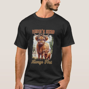 Camiseta Rebaño de mamá siempre primero familia ganadera