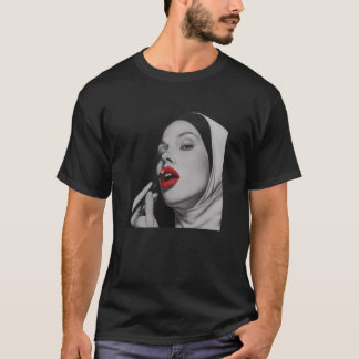 Camiseta rebellious nun with lipstick, rebellious nun