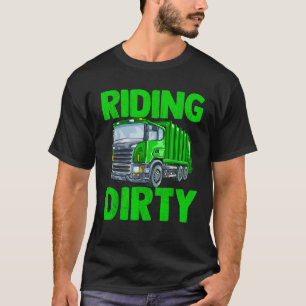 Camiseta Reciclando basura en camiones de basura niños homb