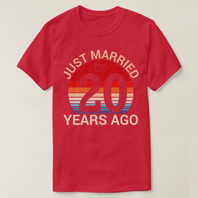 Camiseta Recién Casada Hace 20 Años Hus Esposa Casada Con A (Diseño del anverso)