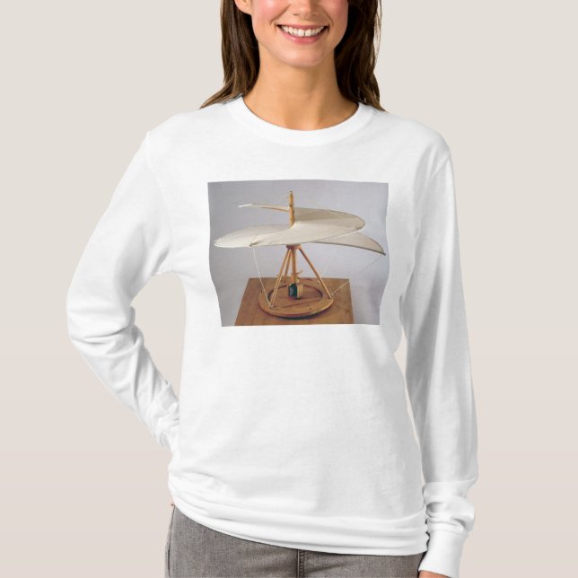 Camiseta Reconstrucción modelo del diseño de da Vinci (Anverso)