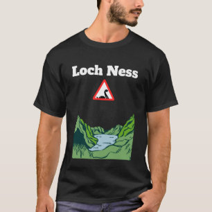 Camiseta Recuerdo divertido del monstruo del lago Ness Ness