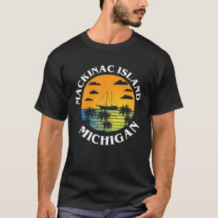 Camiseta Recuerdos de vacaciones familiares de Mackinac Mic