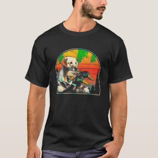 Camiseta Recuperador de Labrador del atardecer túmulo de pa
