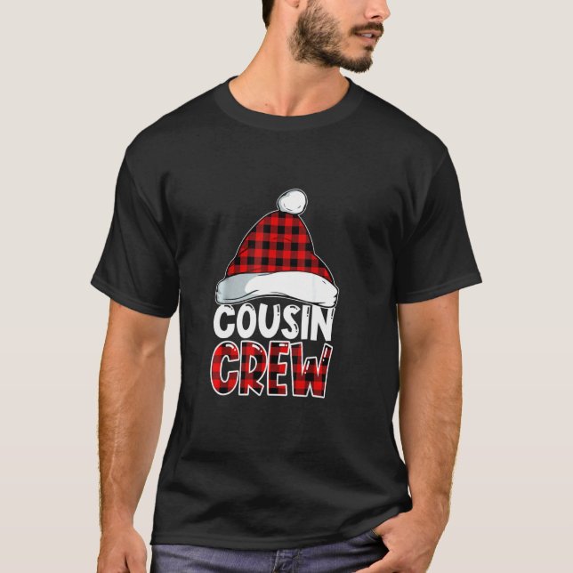Camiseta Red Buffalo Enjuiciado Santa Hat Cousin Crew Xmas  (Anverso)