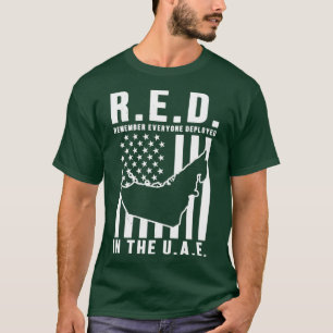 Camiseta RED Remember Everyone Deployed in the UAE