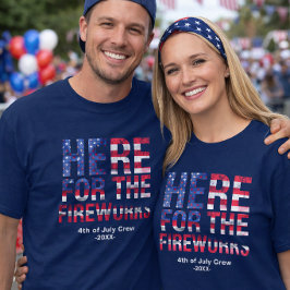 Camiseta Red White Blue Fireworks 4th of July Family Crew 