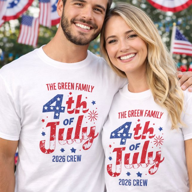 Camiseta Red White Blue Fireworks 4th of July Family Crew  (Subido por el creador)
