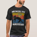 Camiseta Redada de Meowzel Tov Chanukah Cute Navidades judí<br><div class="desc">Meowzel Tov Chanukah Cute Navidades judíos retro vintage</div>