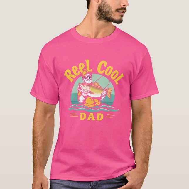 Camiseta Reel Guay Dad: Tee de pesca de época (Anverso)