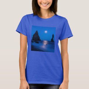 Camiseta Reflejo de la salida de la luna   Islandia, Reynis