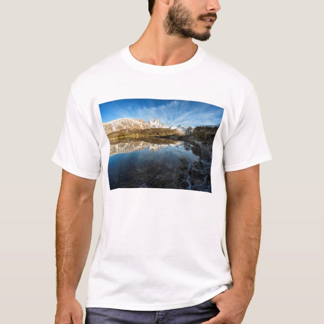 Camiseta Reflexión de la Patagonia (Anverso)