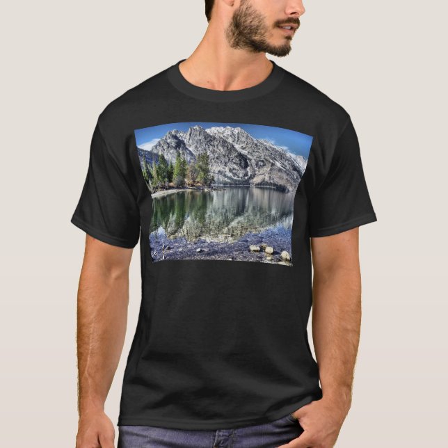 Camiseta Reflexión del lago jenny (Anverso)