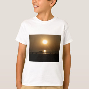 Camiseta Reflexión sobre la puesta de sol en verano dorado