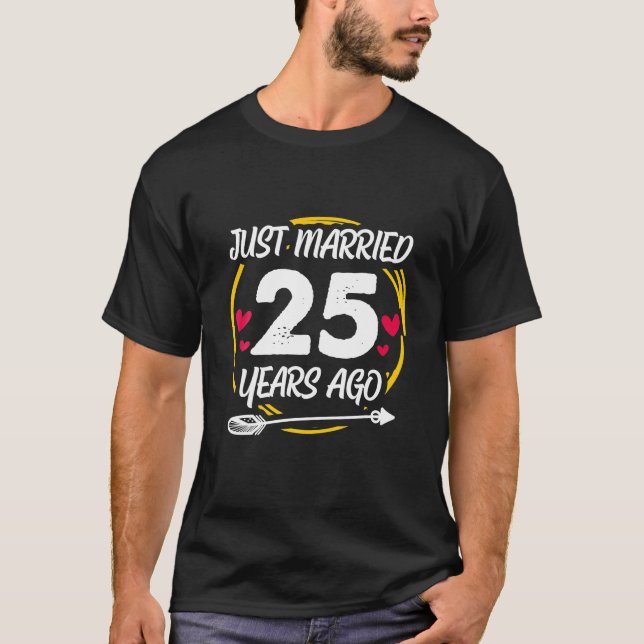 Camiseta Regalo de 25 años de Boda casada (Anverso)