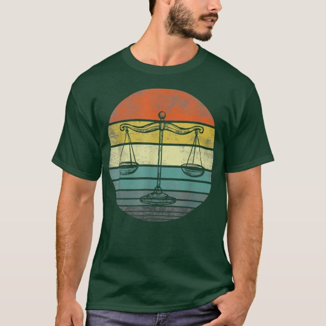 Camiseta Regalo de abogado Retro Sunset Scale of Justice La (Anverso)