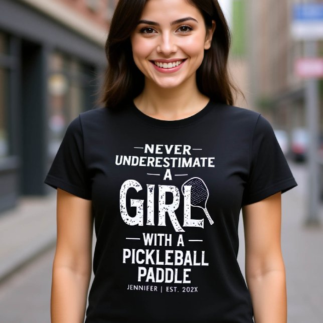 Camiseta Regalo de bolas de bolas de bolas de juego diverti (pickleball gift personalized funny shirt women typography paddle birthday christmas club mom friend)