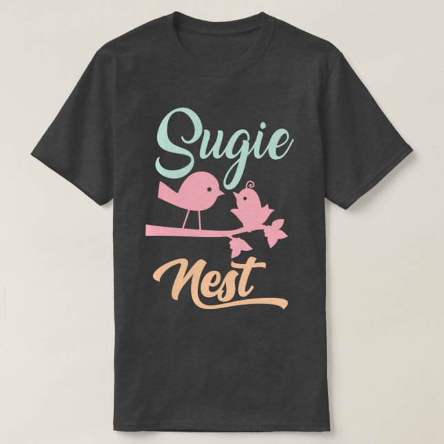 Camiseta Regalo de Día de la Madre SUGIE Nest  (Diseño del anverso)
