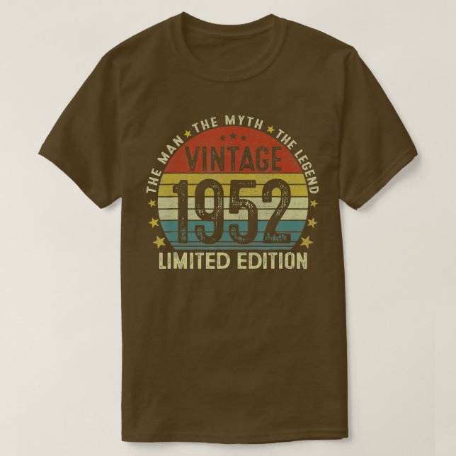 Camiseta Regalos de 70 años de edad Viñeta de 1952 Man Myth (Diseño del anverso)