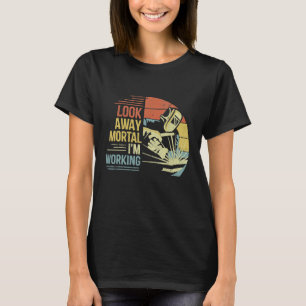 Camiseta Regalos de hombres galeros parecen lejanos Mortal 