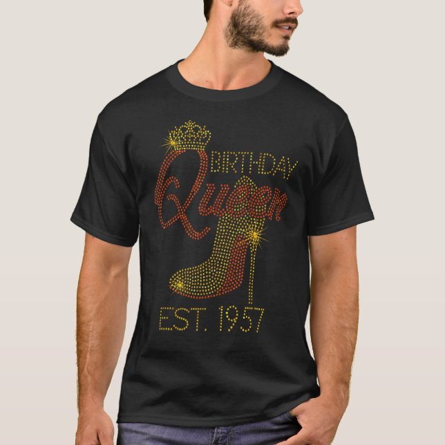 Camiseta Reina de cumpleaños Est 1957 Zapatos Reina Tos de  (Anverso)