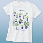 Camiseta Reina de plantas personalizadas<br><div class="desc">Perfecto para cualquier persona con dedos o pulgares verdes, este diseño personalizado de la Reina de las Plantas presenta un divertido patrón de plantas domésticas, con cactus coloridos, suculentos y otras plantas en macetas de plantas azul marino y cobalto. Ideal para cualquier jardinero o persona de planta. Cambie el nombre...</div>