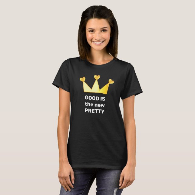 Camiseta Reina Dorada de Corazones (Anverso completo)