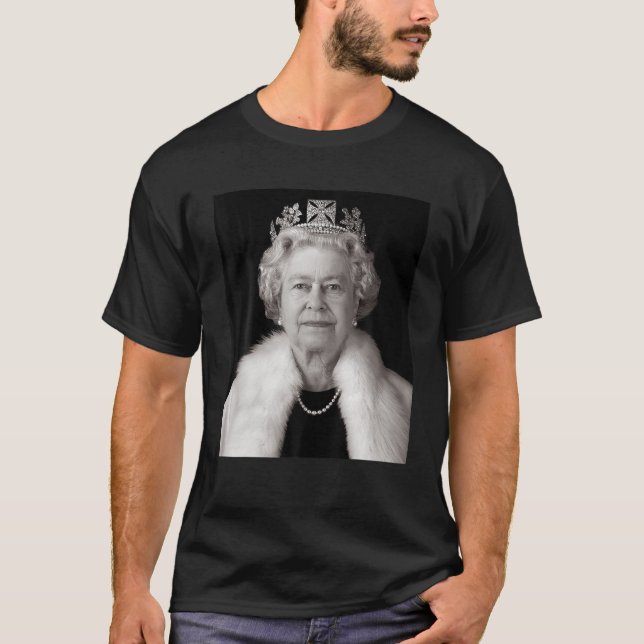 Camiseta Reina II - Elizabeth Inglaterra - Reina De Inglate (Anverso)